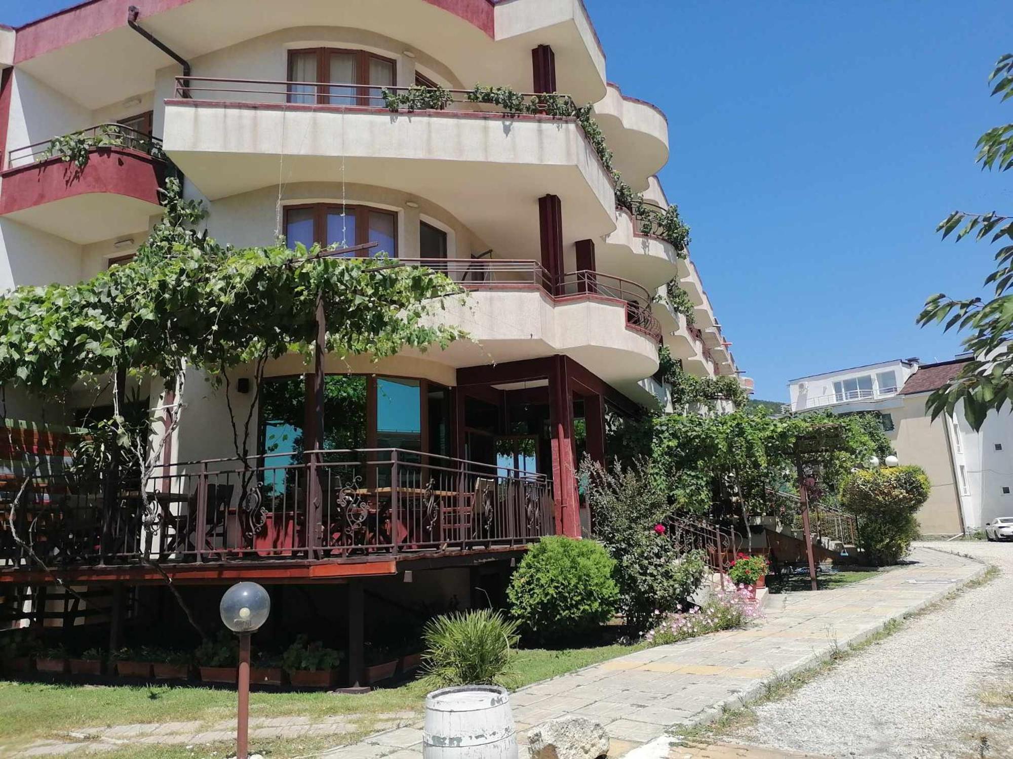 St. George Guest House Sveti Vlas Exterior foto