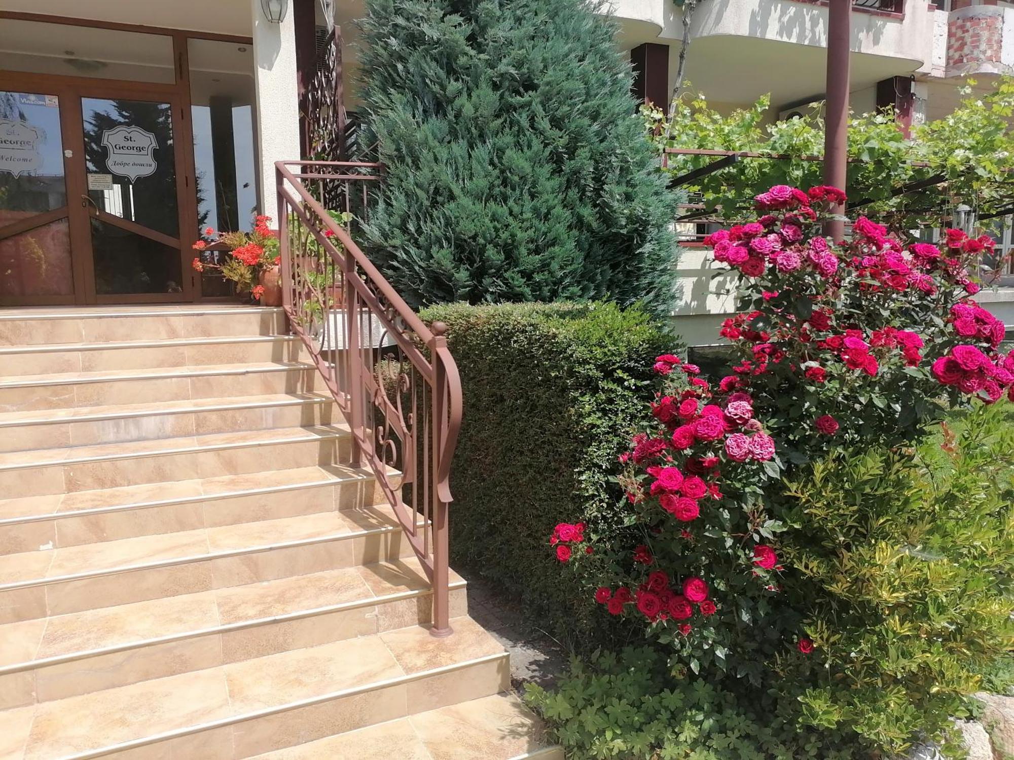 St. George Guest House Sveti Vlas Exterior foto